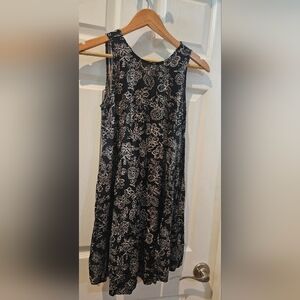 Old Navy Black and White Floral Midi Dress